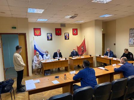 В Новогирееве прошло первое заседание призывной комиссии