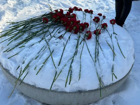 Глава МО Новогиреево Владимир Чикунов поздравил жителей района с Днём защитников Отечества