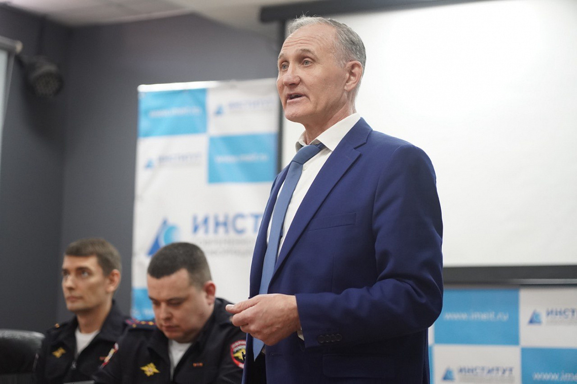 Полицейские района Соколиная Гора провели профилактическую встречу со студентами и преподавателями вуза