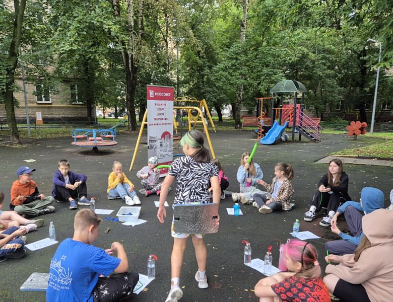 В Новогирееве проходят летние дворовые  праздники 