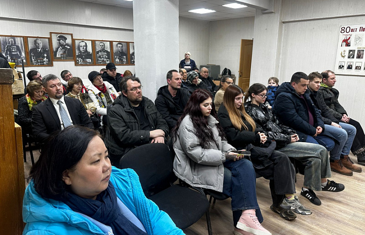В Восточном округе города Москвы общественники продолжают принимать участие в отчетах участковых уполномоченных полиции перед населением