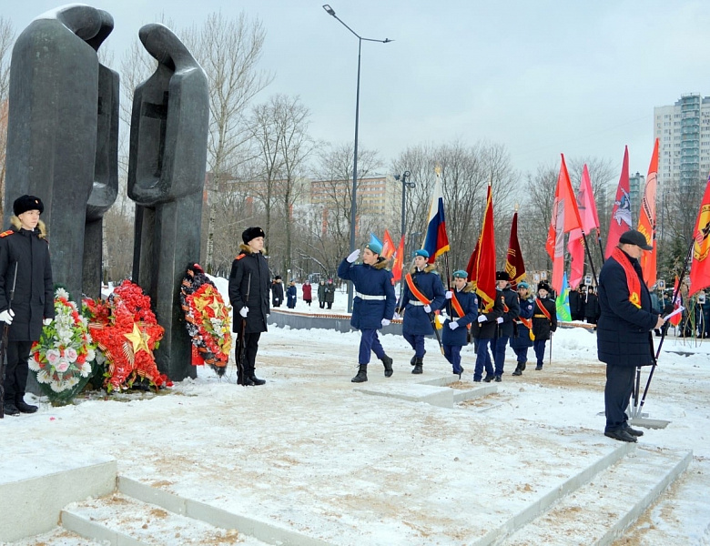 Митинг памяти воинов-интернационалистов прошёл в Афганском сквере района Новогиреево