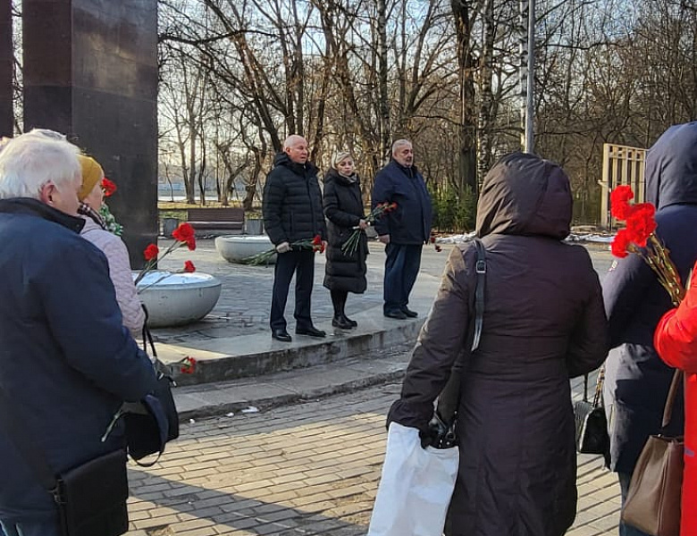 В Новогирееве почтили память солдат Великой Отечественной войны