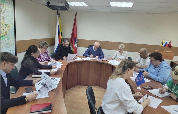 Новогиреевские муниципальные депутаты приняли участие в «Диктанте Победы»