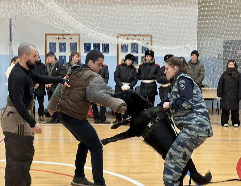 В УВД по ВАО прошел День открытых дверей для будущих защитников правопорядка