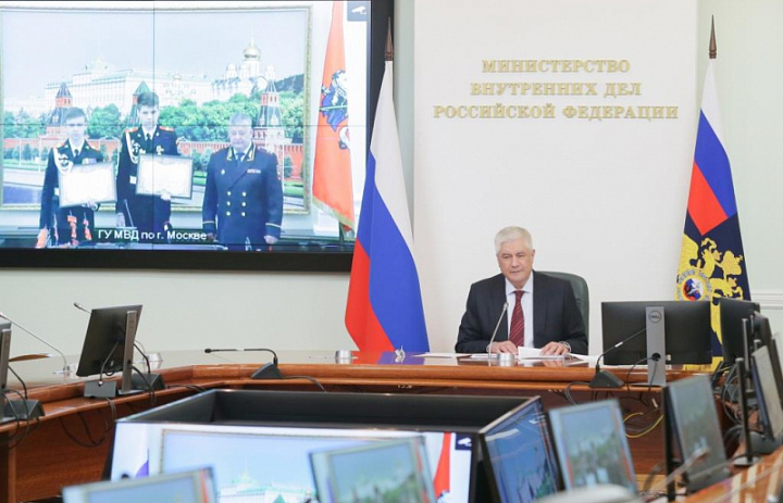 Владимир Колокольцев наградил детей и подростков, проявивших мужество при пресечении преступлений