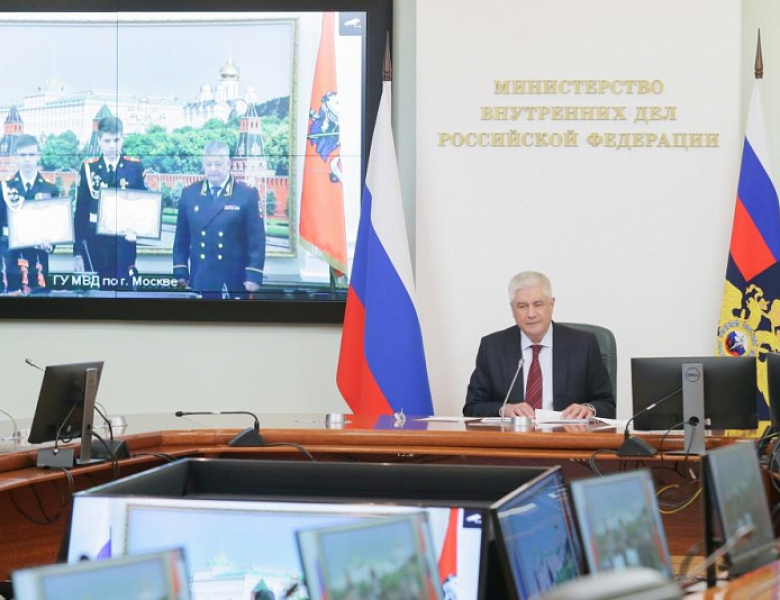 Владимир Колокольцев наградил детей и подростков, проявивших мужество при пресечении преступлений