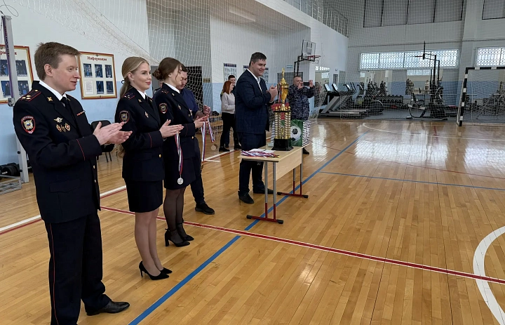 В УВД по ВАО прошел турнир по мини-футболу, приуроченный ко Дню защитника Отечества