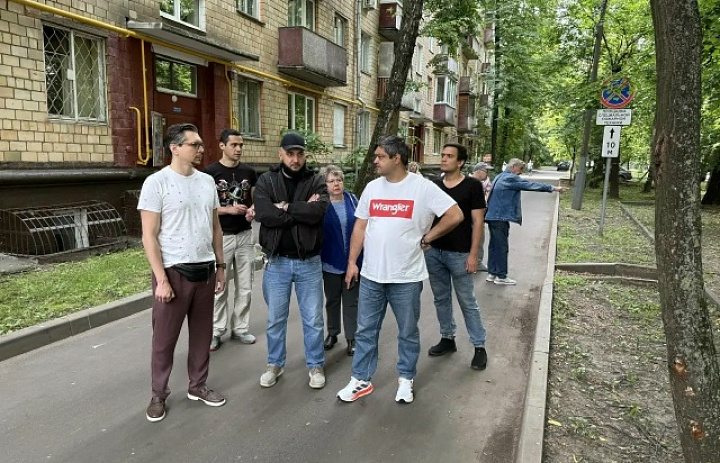 Новогиреевские депутаты принимают участие в обходах территории района