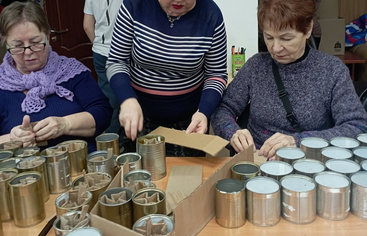 Новогиреевские депутаты приняли участие в акции «Тепло свечи»