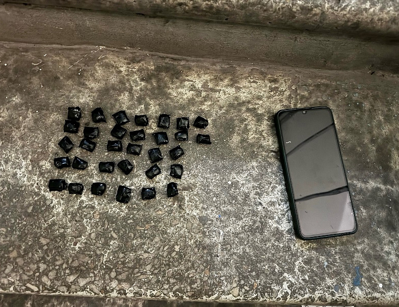 Полицейские Восточного округа столицы задержали пятерых приезжих граждан по подозрению в незаконном обороте наркотиков