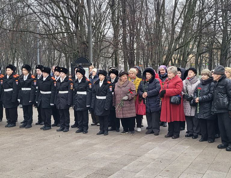 В Новогирееве прошёл митинг в честь Дня воинской славы России