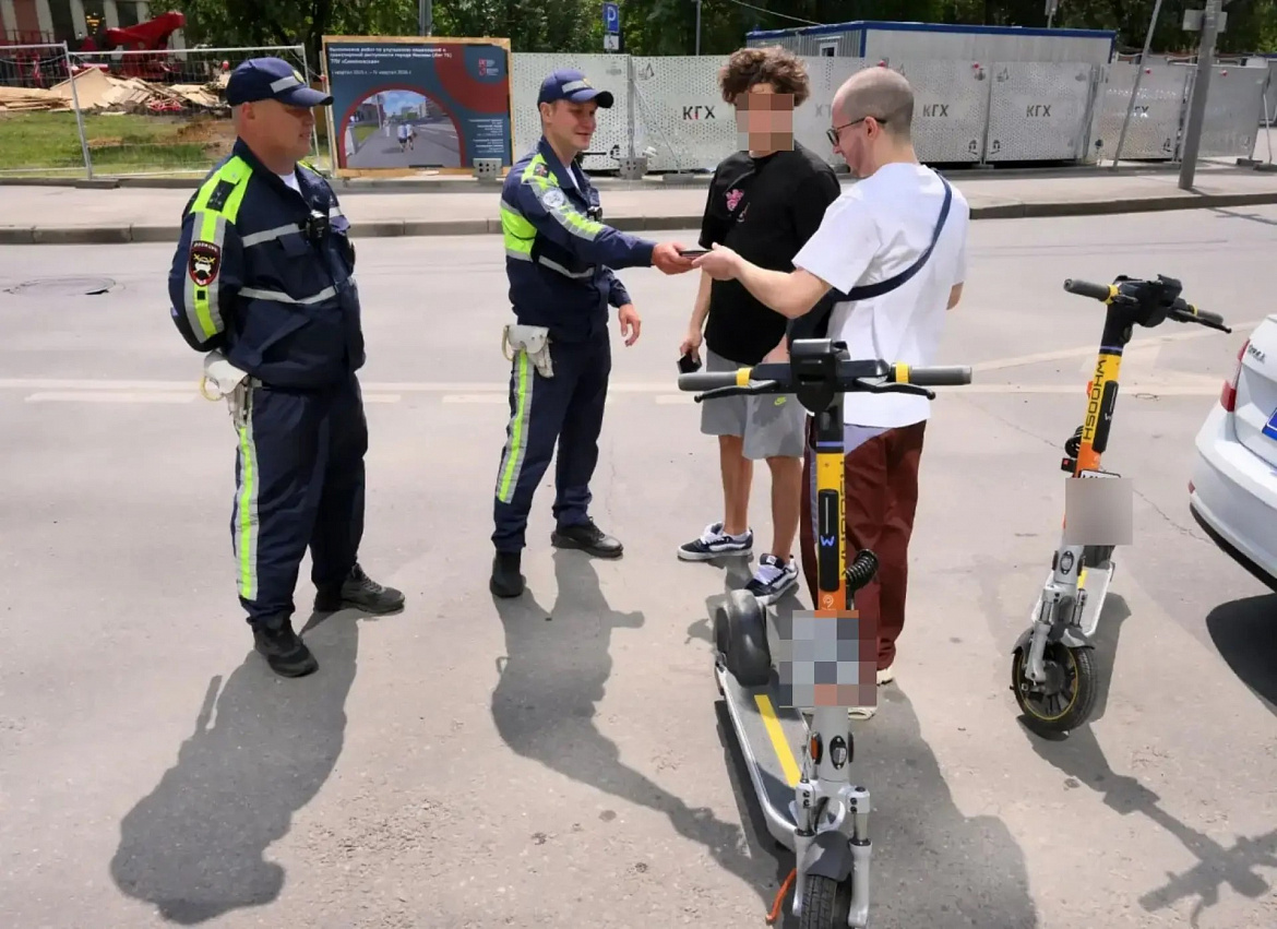 В Восточном округе прошла профилактическая акция по безопасности средств индивидуальной мобильности