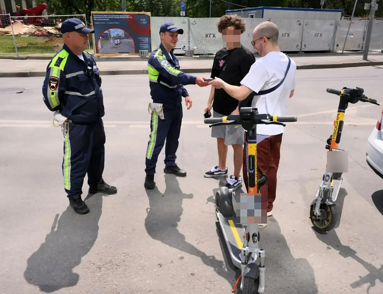 В Восточном округе прошла профилактическая акция по безопасности средств индивидуальной мобильности