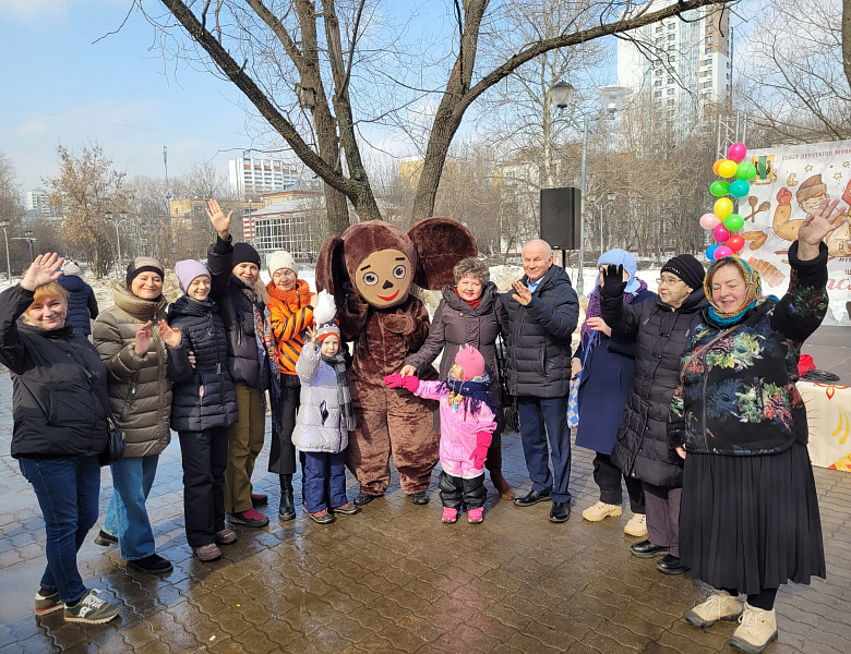 В Новогирееве жители активно и весело проводили зиму и встретили весну