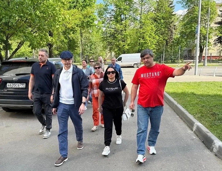В Новогирееве продолжаются плановые обходы территорий района