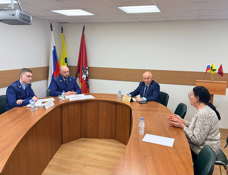 Глава МО Новогиреево и прокурор Перовской межрайонной прокуратуры провели совместный приём жителей района