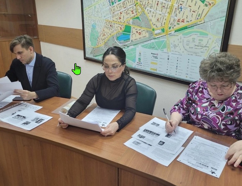 Новогиреевские муниципальные депутаты приняли участие в «Диктанте Победы»