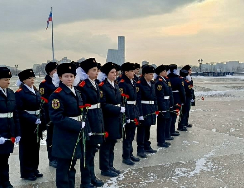 Юные новогиреевские кадеты из многодетных семей отстояли Вахту Памяти на Поклонной горе